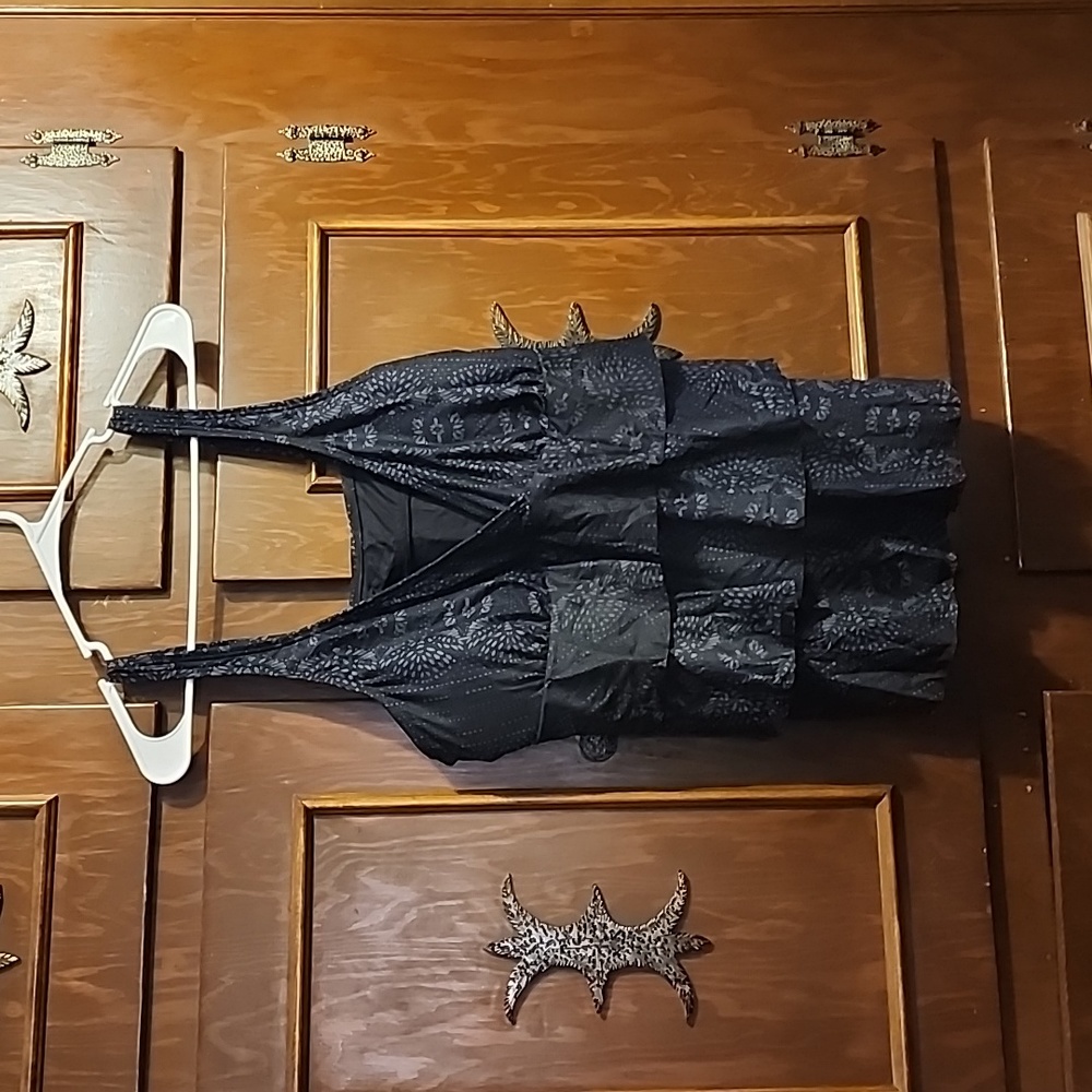 NWOT Betty's Beach House tankini